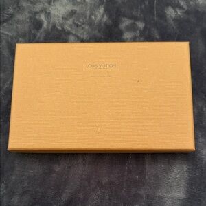 Louis Vuitton Warm Tan Box